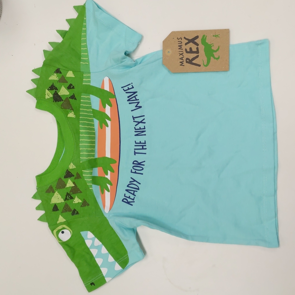 Crocodile surfing tee